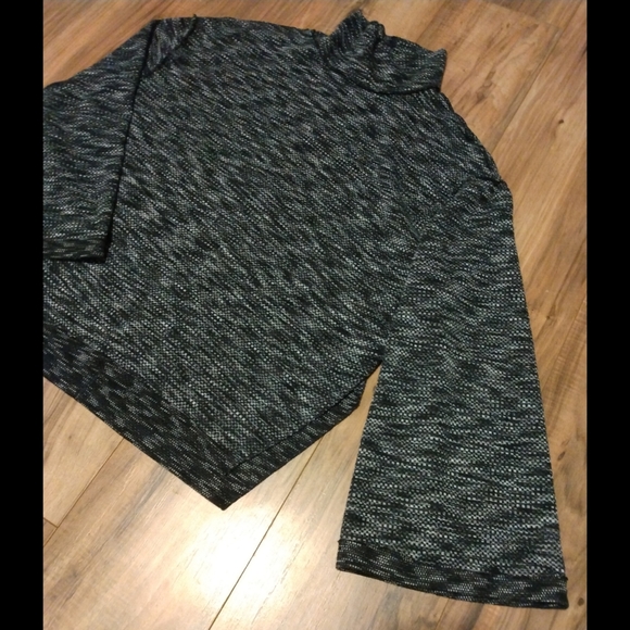 SOLD - Free People Sunny Days Boxy Turtleneck Top - Picture 6 of 8